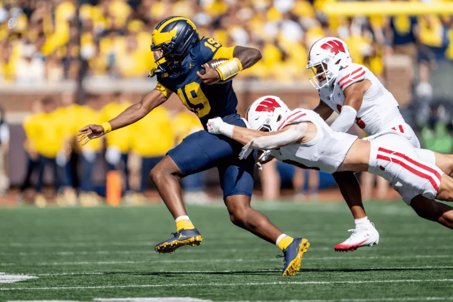 Michigan vs Wisconsin: Full Game Recap and Offensive Critique
